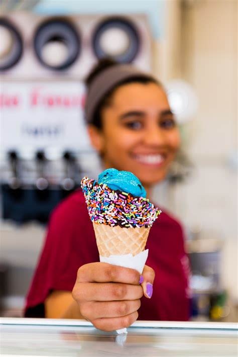 The Role of Magic Fountain Ice Cream in Long Island Tourism